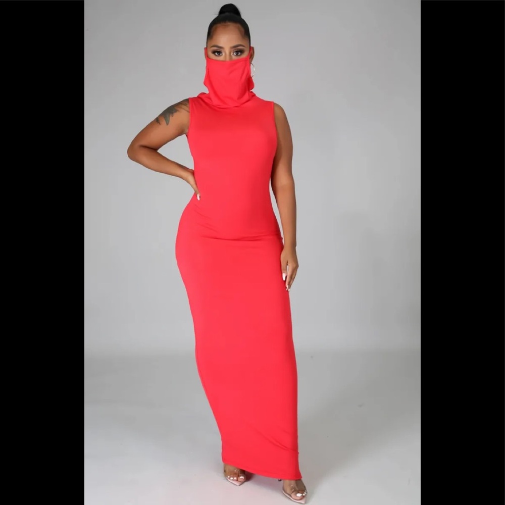 CORAL REEF MAXI DRESS